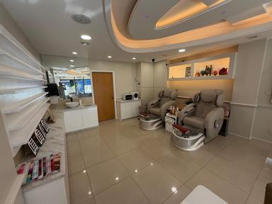 Gallery 5
